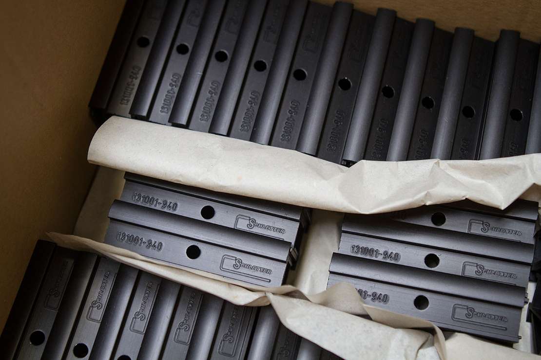 Engel-Gruppe - Eloxieren Bauteile